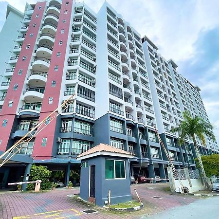 Lui Lui Comfy Condo In Great Location Куах Экстерьер фото